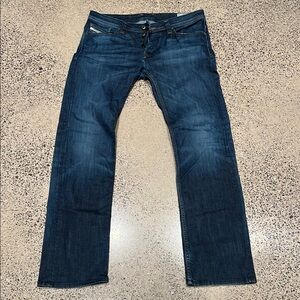 Diesel Blue Straight Jeans Classic Style